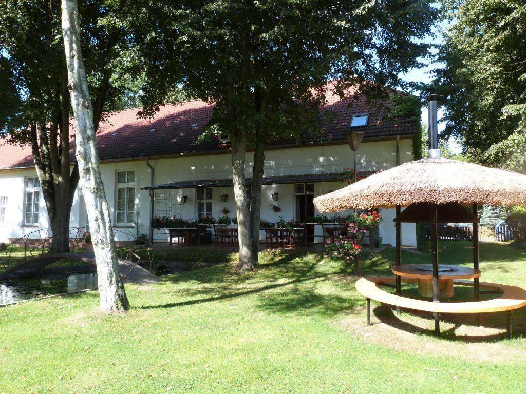 Landhaus Dargelin Otel Behrenhoff Dış mekan fotoğraf